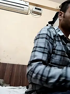 Snapshot of Jaisboy chatting on 02.27.25 Jaisboy online show from 02.27.25