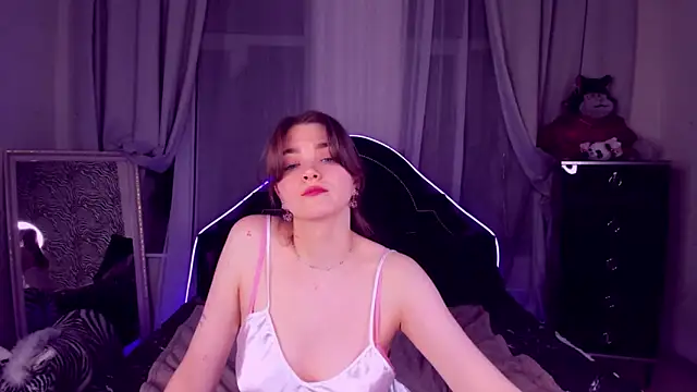 Snapshot of VITA_TESS chatting on 02.10.25 VITA TESS online show from 02.10.25