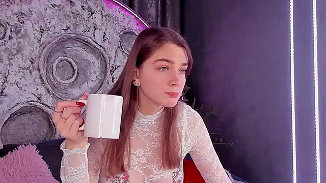 Snapshot of VITA_TESS chatting on 03.13.25 VITA TESS online show from 03.13.25