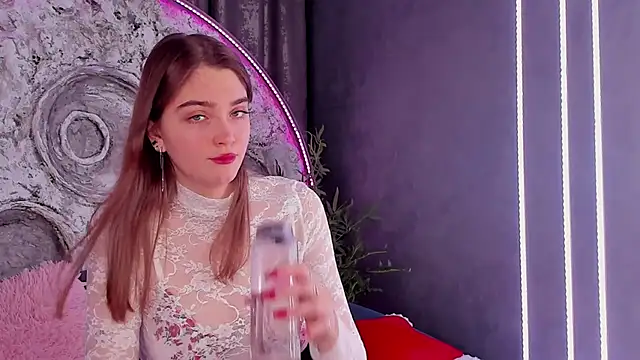 Snapshot of VITA_TESS chatting on 03.13.25 VITA TESS online show from 03.13.25