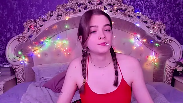 Snapshot of VITA_TESS chatting on 03.18.25 VITA TESS online show from 03.18.25