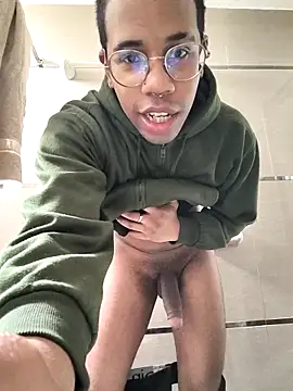 Snapshot of THEGOATHL chatting on 10.07.25 THEGOATHL online show from 10.07.25