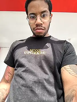 Snapshot of THEGOATHL chatting on 10.29.25 THEGOATHL online show from 10.29.25