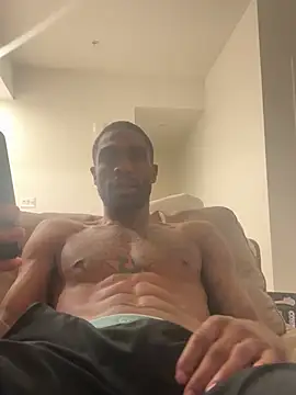 Snapshot of mileshighclub420 chatting on 03.17.25 mileshighclub420 online show from 03.17.25