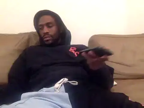 Snapshot of mileshighclub420 chatting on 03.20.25 mileshighclub420 online show from 03.20.25