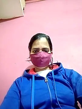 Snapshot of Pooja_cut chatting on 11.11.25 Pooja cut online show from 11.11.25