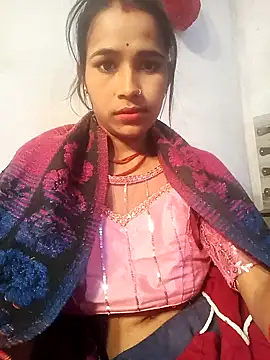 Amaya Bajwa online show from 01.24.25
