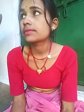 Amaya Bajwa online show from 01.25.25