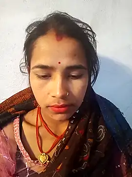 Amaya Bajwa online show from 01.28.25