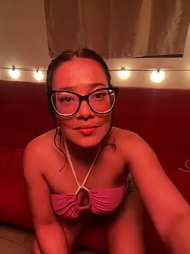 MadameNat online show from 02.02.25