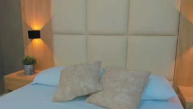 antonella cutie  online show from 11.29.25