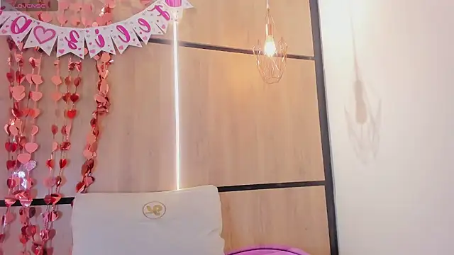 ashlyn parker online show from 02.05.26