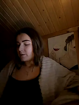 mewKate online show from 11.26.25