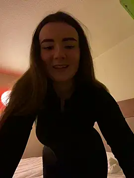 mewKate online show from 03.25.26