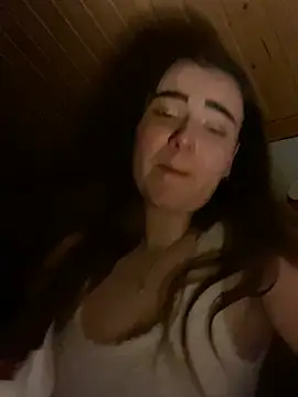 mewKate online show from 04.19.26