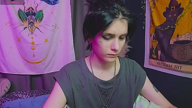 Snapshot of Hyeon_Jin chatting on 01.22.25 Hyeon Jin online show from 01.22.25