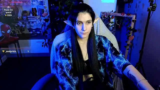 Snapshot of Hyeon_Jin chatting on 02.17.25 Hyeon Jin online show from 02.17.25