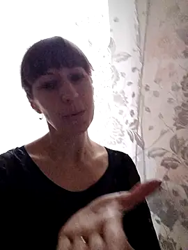 Snapshot of Calibers2932 chatting on 01.24.25 Calibers2932 online show from 01.24.25