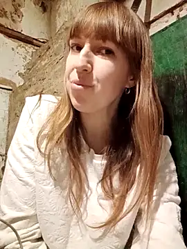 Snapshot of Calibers2932 chatting on 02.08.25 Calibers2932 online show from 02.08.25