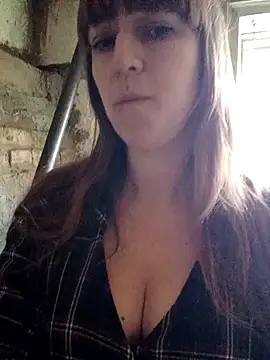 Snapshot of Calibers2932 chatting on 02.12.25 Calibers2932 online show from 02.12.25