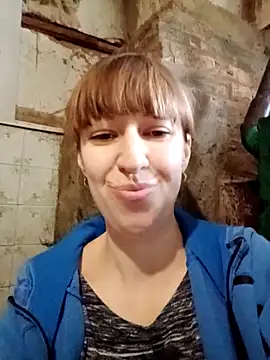 Snapshot of Calibers2932 chatting on 02.15.25 Calibers2932 online show from 02.15.25