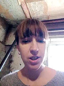 Snapshot of Calibers2932 chatting on 02.26.25 Calibers2932 online show from 02.26.25