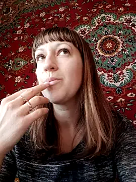 Snapshot of Calibers2932 chatting on 03.07.25 Calibers2932 online show from 03.07.25