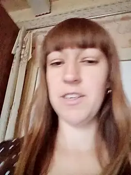 Snapshot of Calibers2932 chatting on 10.01.25 Calibers2932 online show from 10.01.25