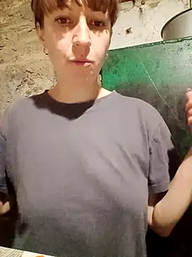 Snapshot of Calibers2932 chatting on 10.19.25 Calibers2932 online show from 10.19.25