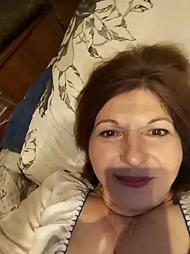 Snapshot of Angelina4531 chatting on 02.20.25 Angelina4531 online show from 02.20.25