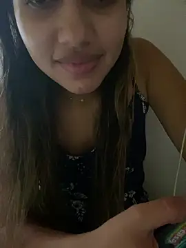 LuizaDiaz online show from 02.22.25