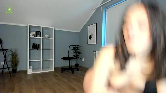 Stephany Richardz online show from 03.08.26