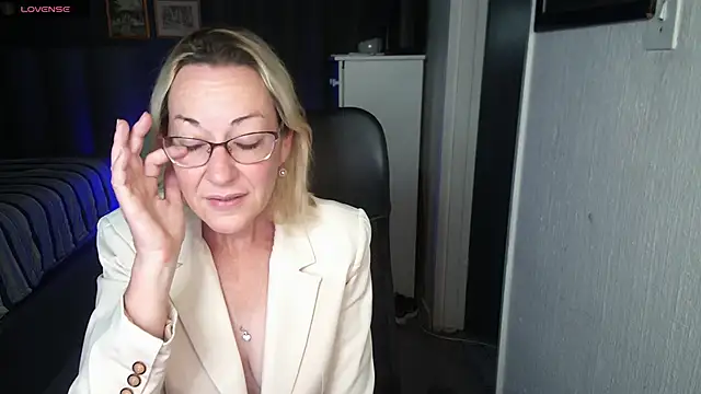 boeslaboes1 online show from 10.11.25