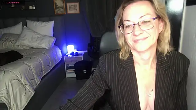 boeslaboes1 online show from 11.07.25