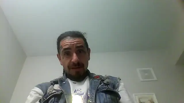 Snapshot of justthetip4209 chatting on 05.27.26 justthetip4209 online show from 05.27.26