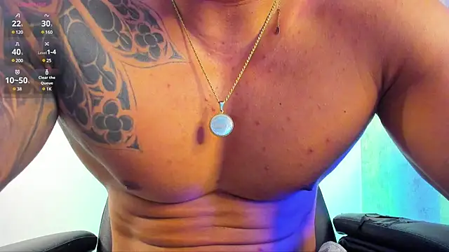 Snapshot of Maximoscott chatting on 02.20.25 Maximoscott online show from 02.20.25