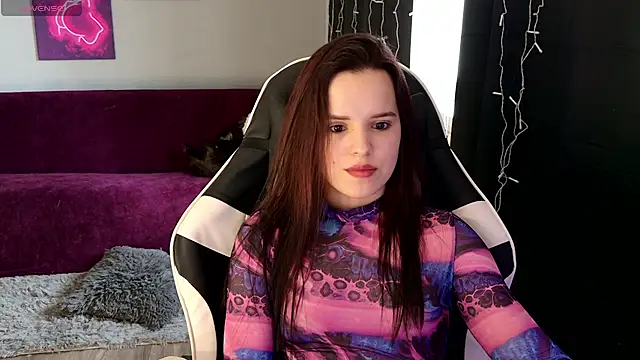 Snapshot of Harleen_Moore chatting on 05.12.26 Harleen Moore online show from 05.12.26