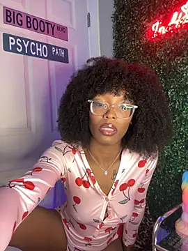 idaaloveexx online show from 10.12.25