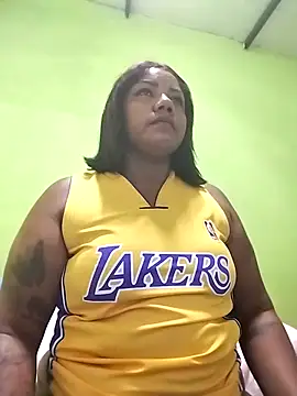 Snapshot of rubi_imar_1 chatting on 10.30.25 rubi imar 1 online show from 10.30.25