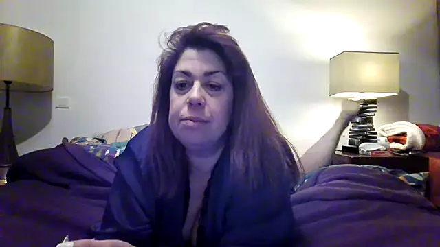 Snapshot of sweetinside_ chatting on 02.08.25 sweetinside online show from 02.08.25