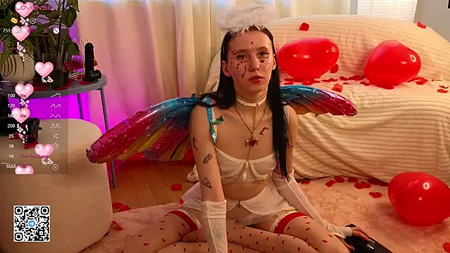 mon lola online show from 02.14.25