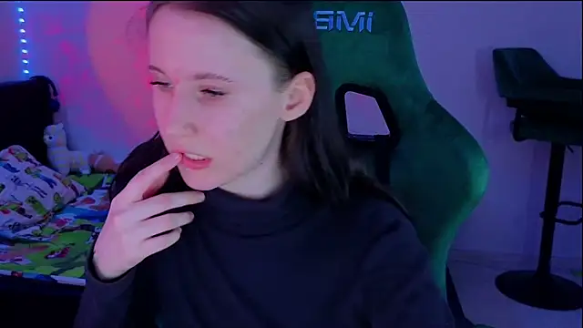 mon lola online show from 03.12.25