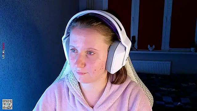 mon lola online show from 09.29.25