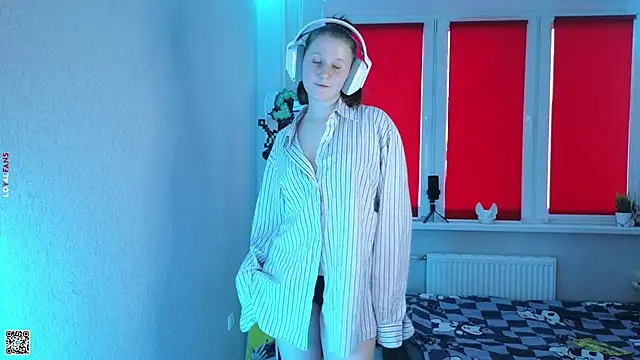 mon lola online show from 10.08.25