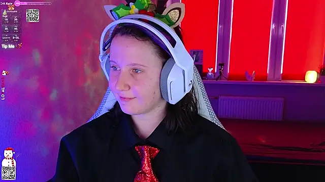 mon lola online show from 12.16.25