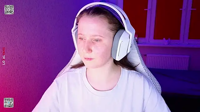 mon lola online show from 03.28.26