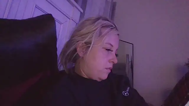 JennaLynn785 online show from 01.31.25