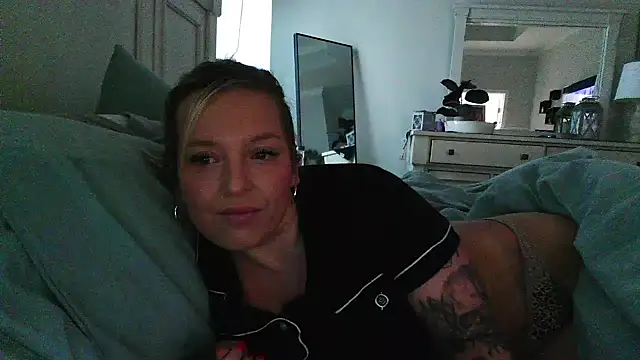 JennaLynn785 online show from 09.19.25