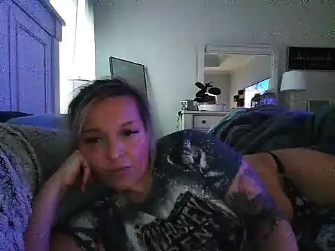 JennaLynn785 online show from 09.22.25