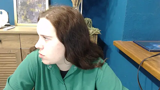 mini girly online show from 11.07.25